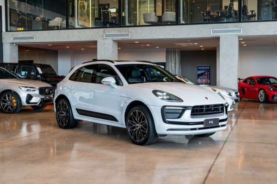 PORSCHE-MACAN-2024