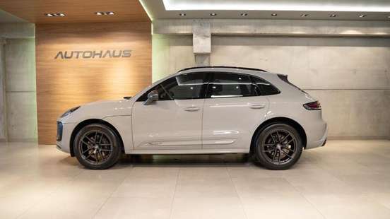 PORSCHE-MACAN-2023