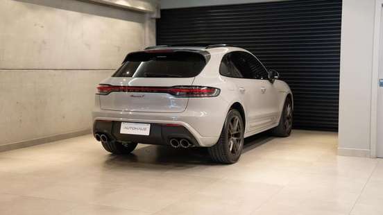 PORSCHE-MACAN-2023