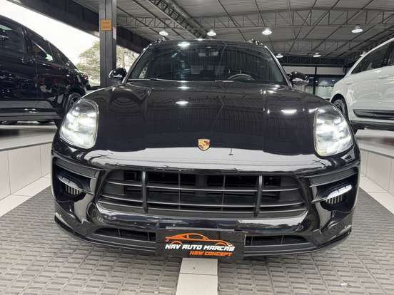 PORSCHE-MACAN-2020