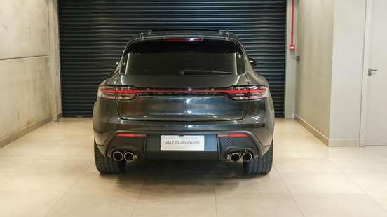 PORSCHE-MACAN-2024