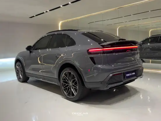PORSCHE-MACAN-TURBO ELÉTRICO PORSCHE-MACAN-2025