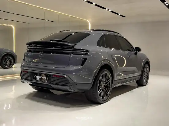 PORSCHE-MACAN-TURBO ELÉTRICO PORSCHE-MACAN-2025