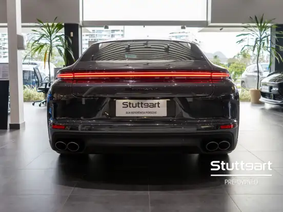 PORSCHE-PANAMERA-2024