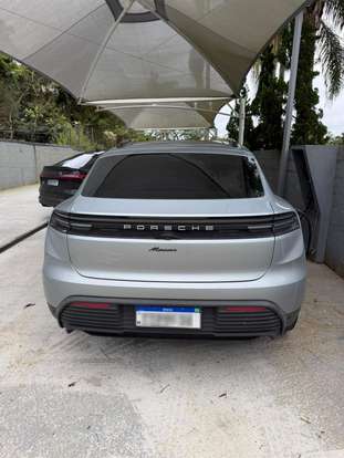 PORSCHE-MACAN-2025