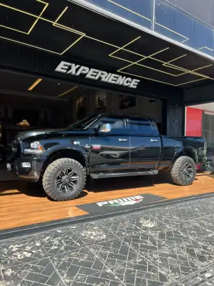 RAM-2500-6.7 LARAMIE 4X4 CD I6 TURBO DIESEL 4P AUTOMÁTICO RAM-2500-2012