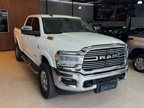 RAM 2500 6.7 I6 TURBO DIESEL LARAMIE CD 4X4 AUTOMÁTICO