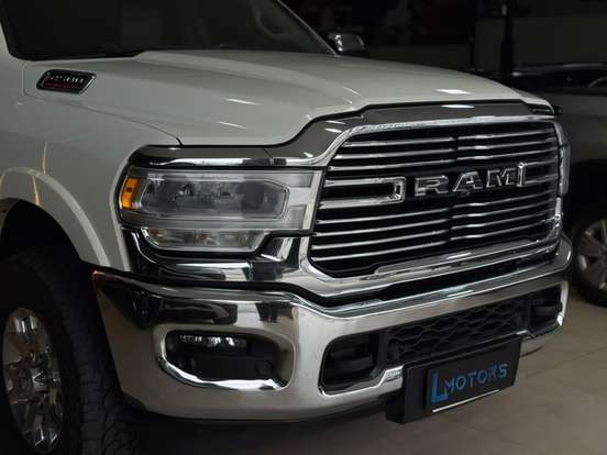 RAM-2500-6.7 I6 TURBO DIESEL LARAMIE CD 4X4 AUTOMÁTICO RAM-2500-2022