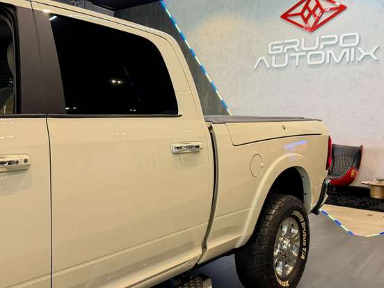 RAM-2500-6.7 I6 TURBO DIESEL LARAMIE CD 4X4 AUTOMÁTICO RAM-2500-2021