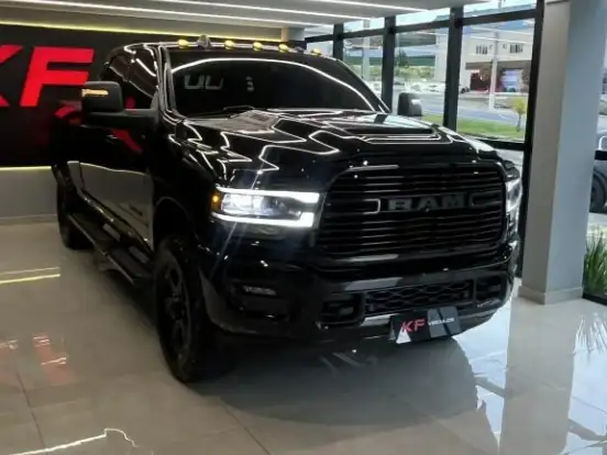 RAM-3500-6.7 I6 TURBO DIESEL LARAMIE NIGHT EDITION CD 4X4 AUTOMÁTICO RAM-3500-2024