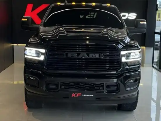 RAM-3500-6.7 I6 TURBO DIESEL LARAMIE NIGHT EDITION CD 4X4 AUTOMÁTICO RAM-3500-2024