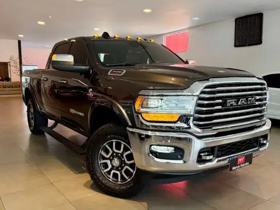 RAM-3500-6.7 I6 TURBO DIESEL LIMITED LONGHORN CD 4X4 AUTOMÁTICO RAM-3500-2022