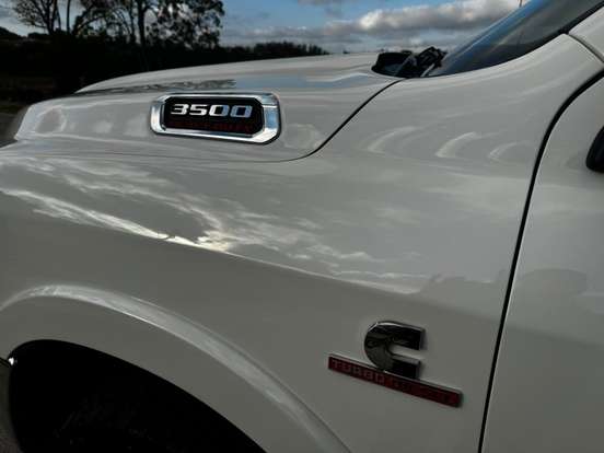 RAM-3500-6.7 I6 TURBO DIESEL LARAMIE CD 4X4 AUTOMÁTICO RAM-3500-2022