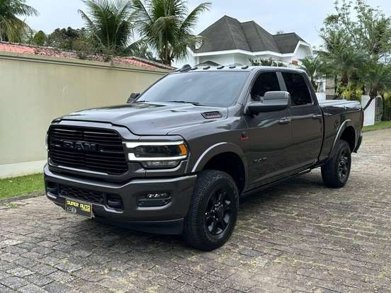 RAM-3500-6.7 I6 TURBO DIESEL LARAMIE NIGHT EDITION CD 4X4 AUTOMÁTICO RAM-3500-2022