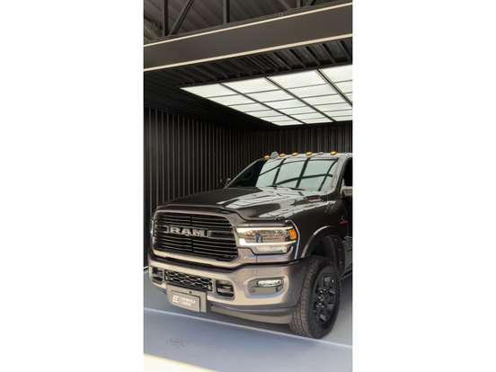RAM-3500-6.7 I6 TURBO DIESEL LARAMIE NIGHT EDITION CD 4X4 AUTOMÁTICO RAM-3500-2022
