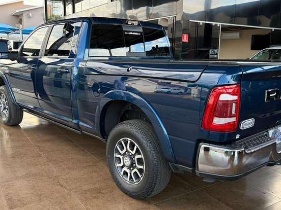 RAM-3500-6.7 I6 TURBO DIESEL LIMITED LONGHORN CD 4X4 AUTOMÁTICO RAM-3500-2023