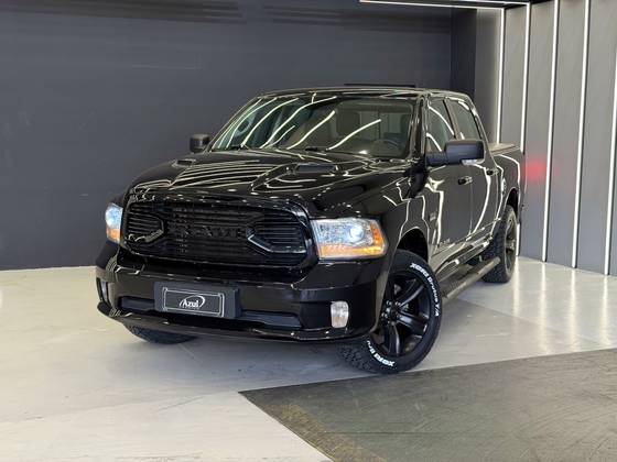 RAM CLASSIC 5.7 V8 GASOLINA LARAMIE CD 4X4 AUTOMÁTICO