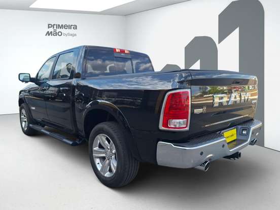 RAM-CLASSIC-5.7 V8 GASOLINA LARAMIE CD 4X4 AUTOMÁTICO RAM-CLASSIC-2023