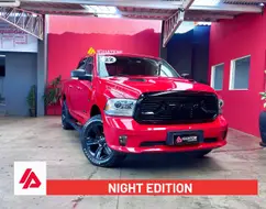RAM CLASSIC 5.7 V8 GASOLINA LARAMIE NIGHT EDITION CD 4X4 AUTOMÁTICO RAM CLASSIC 5.7 V8 GASOLINA LARAMIE NIGHT EDITION CD 4X4 AUTOMÁTICO