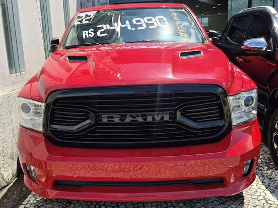RAM-CLASSIC-5.7 V8 GASOLINA LARAMIE NIGHT EDITION CD 4X4 AUTOMÁTICO RAM-CLASSIC-2022