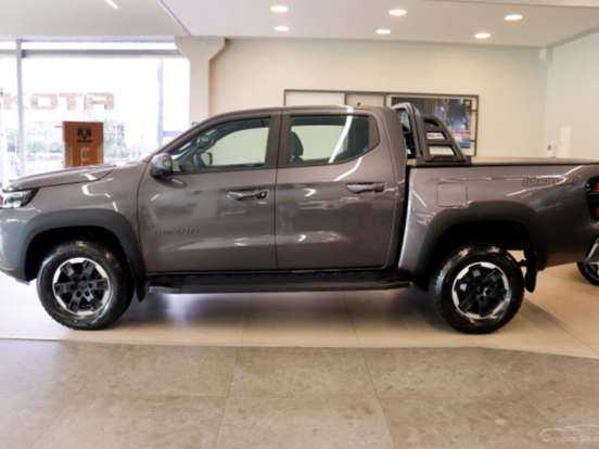 RAM-DAKOTA-2.2 TURBO DIESEL LARAMIE NIGHT EDITION 4X4 AUTOMÁTICO RAM-DAKOTA-2026