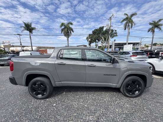RAM-RAMPAGE-2.2 TURBO DIESEL LARAMIE 4X4 AUTOMÁTICO RAM-RAMPAGE-2025