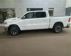 RAM 1500 3.0 HURRICANE 6 BITURBO GASOLINA LARAMIE CD 4X4 AUTOMÁTICO RAM 1500 3.0 HURRICANE 6 BITURBO GASOLINA LARAMIE CD 4X4 AUTOMÁTICO