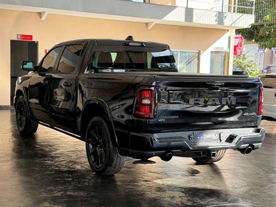 RAM-1500-3.0 HURRICANE 6 BITURBO GASOLINA LARAMIE CD 4X4 AUTOMÁTICO RAM-1500-2025