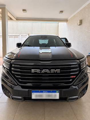 RAM RAMPAGE 2.0 HURRICANE 4 TURBO GASOLINA R/T 4X4 AUTOMÁTICO