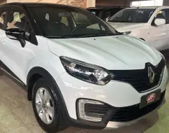RENAULT CAPTUR 1.6 16V SCE FLEX LIFE X-TRONIC RENAULT CAPTUR 1.6 16V SCE FLEX LIFE X-TRONIC