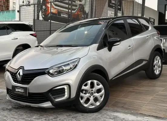RENAULT-CAPTUR-2017