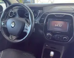 RENAULT CAPTUR 1.6 16V SCE FLEX INTENSE X-TRONIC RENAULT CAPTUR 1.6 16V SCE FLEX INTENSE X-TRONIC