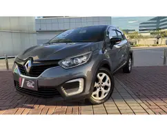 RENAULT CAPTUR 1.6 16V SCE FLEX LIFE X-TRONIC RENAULT CAPTUR 1.6 16V SCE FLEX LIFE X-TRONIC