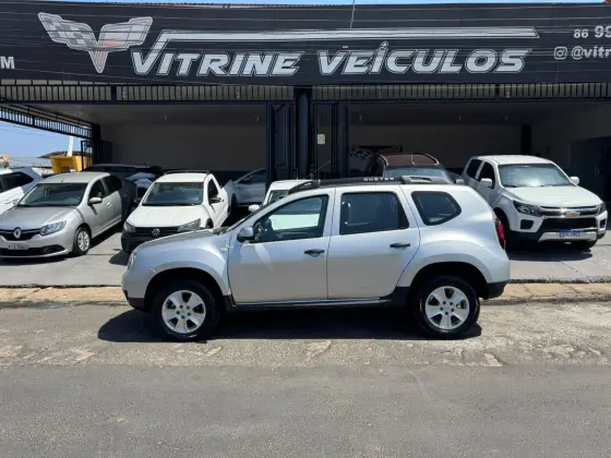 RENAULT DUSTER 1.6 16V SCE FLEX EXPRESSION MANUAL