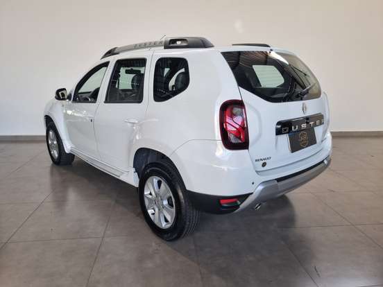 RENAULT-DUSTER-2.0 DYNAMIQUE 4X2 16V FLEX 4P AUTOMÁTICO RENAULT-DUSTER-2015