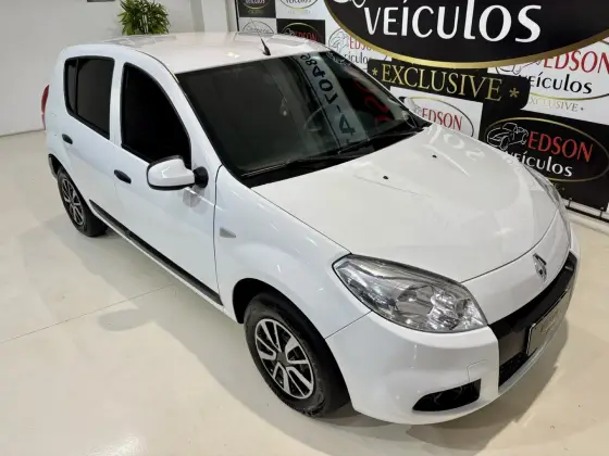 RENAULT SANDERO 1.0 EXPRESSION 16V FLEX 4P MANUAL