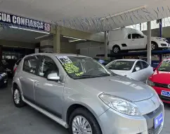 RENAULT SANDERO 1.6 PRIVILÉGE 16V FLEX 4P AUTOMÁTICO RENAULT SANDERO 1.6 PRIVILÉGE 16V FLEX 4P AUTOMÁTICO