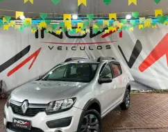 RENAULT SANDERO 1.6 STEPWAY 8V FLEX 4P MANUAL RENAULT SANDERO 1.6 STEPWAY 8V FLEX 4P MANUAL