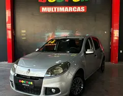 RENAULT SANDERO 1.0 EXPRESSION 16V FLEX 4P MANUAL RENAULT SANDERO 1.0 EXPRESSION 16V FLEX 4P MANUAL