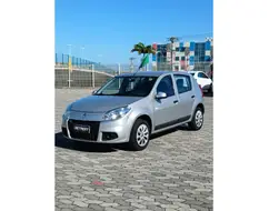 RENAULT SANDERO 1.6 EXPRESSION 8V FLEX 4P MANUAL RENAULT SANDERO 1.6 EXPRESSION 8V FLEX 4P MANUAL