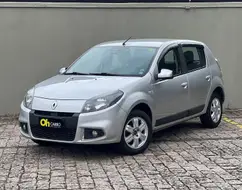 RENAULT SANDERO 1.6 PRIVILÉGE 16V FLEX 4P AUTOMÁTICO RENAULT SANDERO 1.6 PRIVILÉGE 16V FLEX 4P AUTOMÁTICO