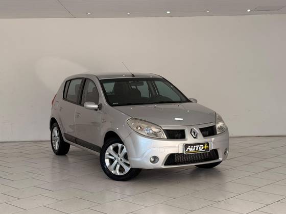 RENAULT SANDERO 1.6 PRIVILÉGE 16V FLEX 4P MANUAL