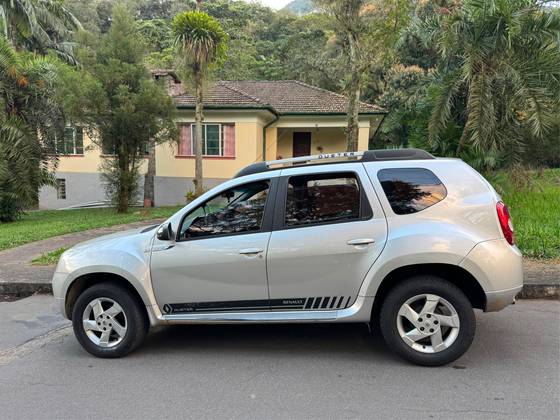RENAULT DUSTER 1.6 DYNAMIQUE 4X2 16V FLEX 4P MANUAL