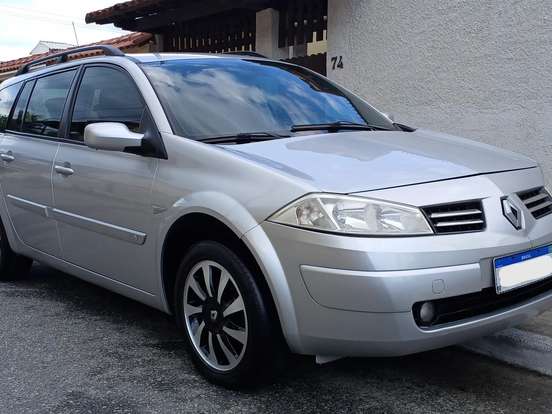 RENAULT-MEGANE-1.6 DYNAMIQUE GRAND TOUR 16V FLEX 4P MANUAL RENAULT-MEGANE-2011