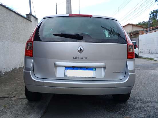 RENAULT-MEGANE-1.6 DYNAMIQUE GRAND TOUR 16V FLEX 4P MANUAL RENAULT-MEGANE-2011