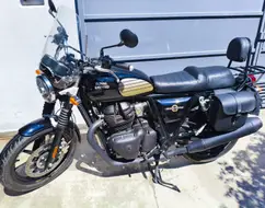 ROYAL ENFIELD INTERCEPTOR ROYAL ENFIELD INTERCEPTOR