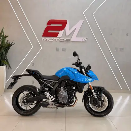SUZUKI GSX-8S 