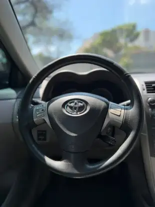 TOYOTA-COROLLA-2009