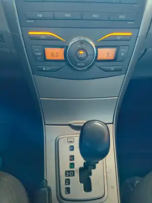 TOYOTA-COROLLA-2009