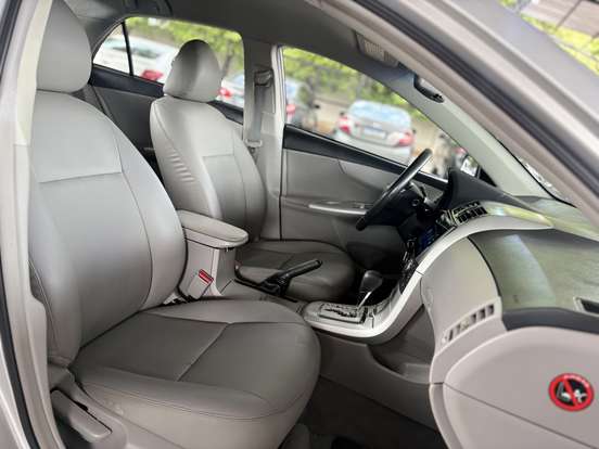TOYOTA-COROLLA-1.8 GLI 16V FLEX 4P AUTOMÁTICO TOYOTA-COROLLA-2012